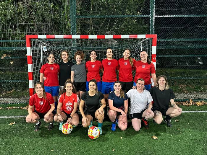 "Gutako askok duela 10 urte inguru utzi genuen futbola, beraz, emozio handiz itzuli gara"