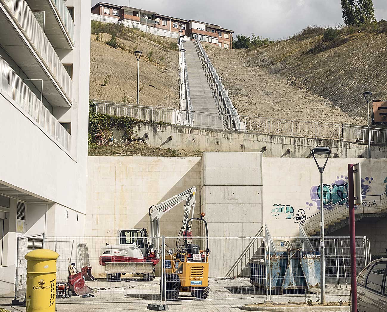 Txorierriko igogailuko lanak hasi dituzte, azkenik