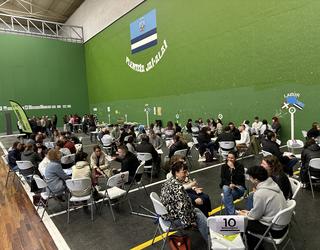 Euskararen erabileraren aldeko apustua berretsi dute hainbat herritarrek