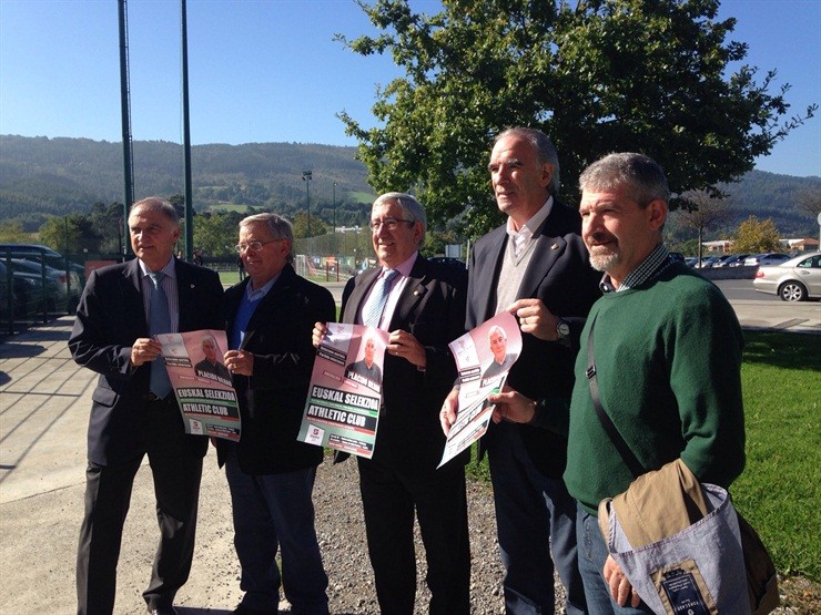 Athleticen eta Euskal Selekzioaren beteranoek omenaldia egingo diote domekan Placido Bilbaori