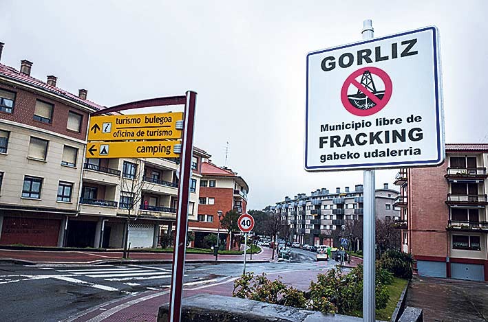 Fracking-aren kontrako seinaleak jarri ditu Gorlizko Udalak