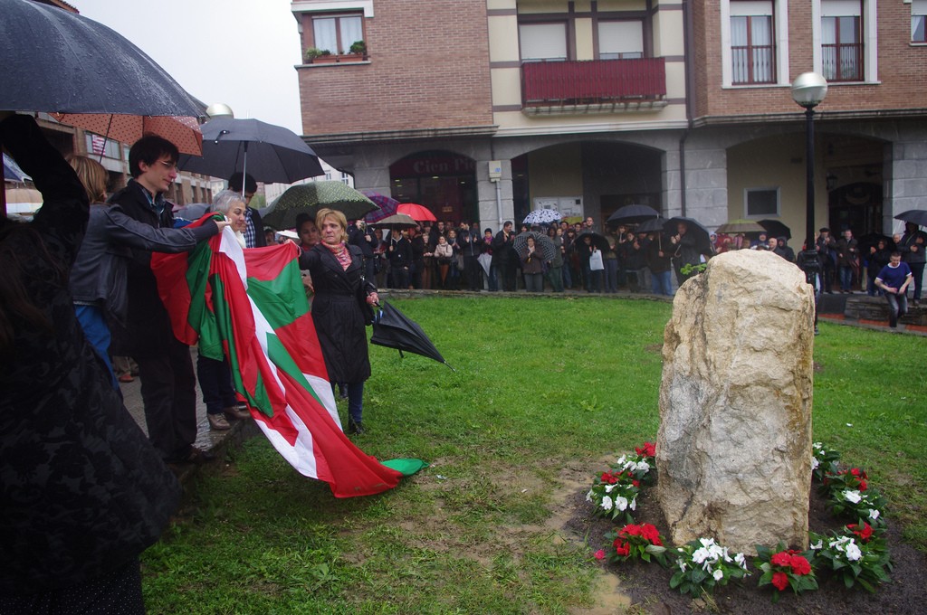 Lan-istripuak salatuko dituzte bihar Sopelan