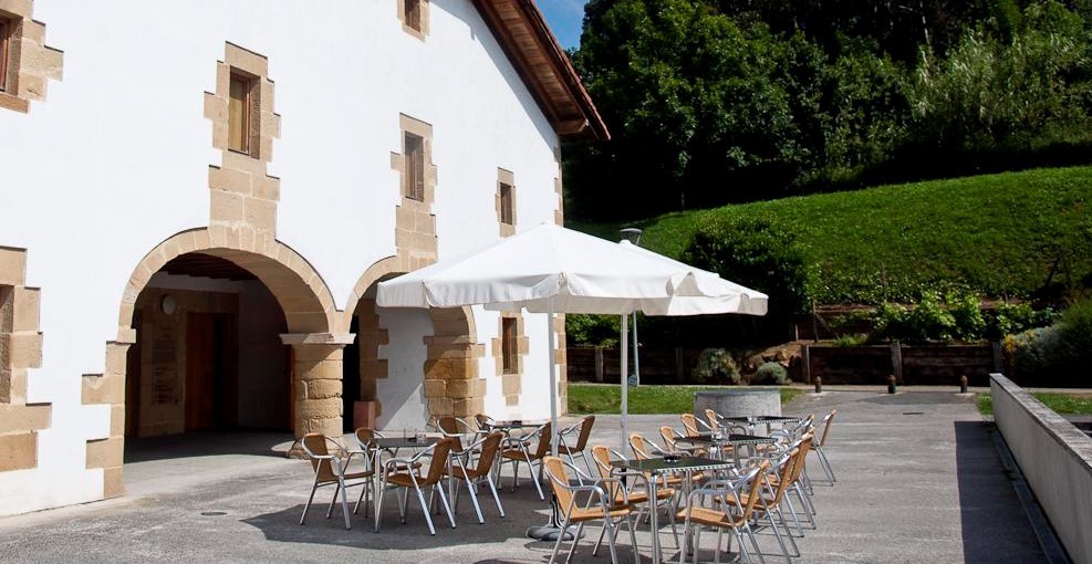 Leioak ez die aurtengo terraza-tasa kobratuko ostalaritzako negozioei
