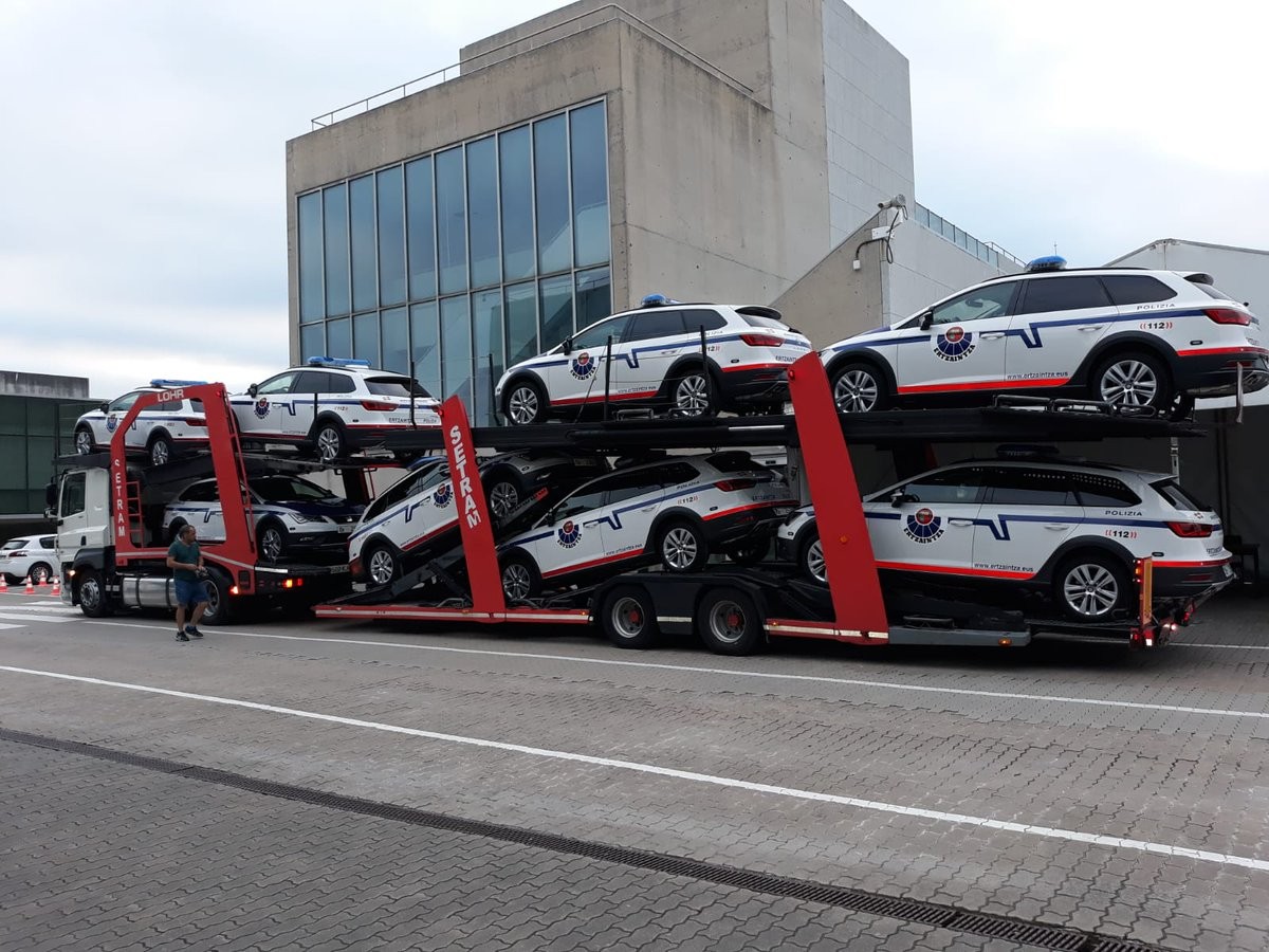 Ertzaintzaren 150 patruila-auto berriak hasi dira Erandiora heltzen