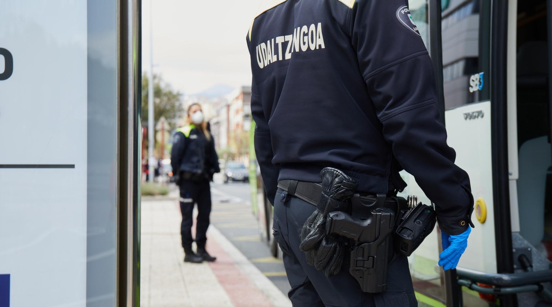 Leioako Udaltzaingoak 138 salaketa izapidetu zituen joan den aste-akabuan, COVID-19a dela eta ezarritako neurriak ez betetzeagatik