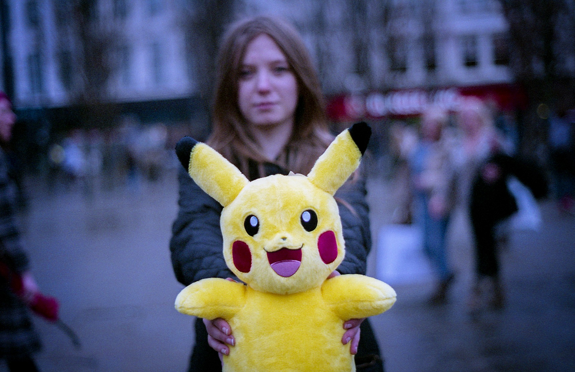 Pokemonak ehizatzeko beta emango dute bihar Artean