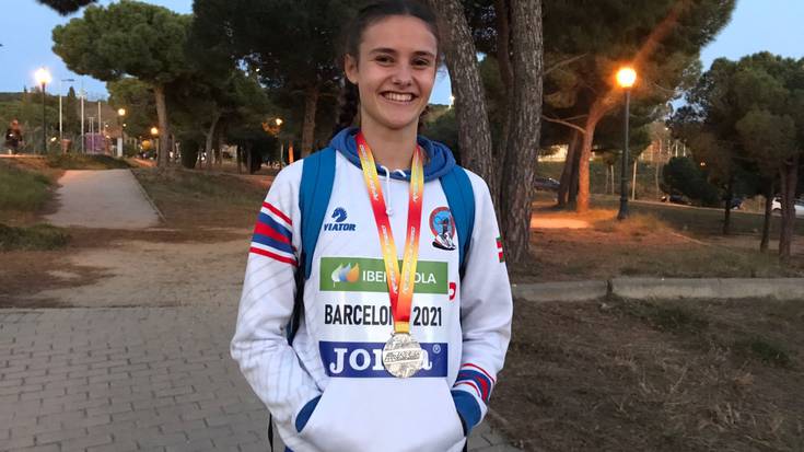 Adriana Abaituak zilarrezko domina lortu du Espainiako Atletismo Txapelketan