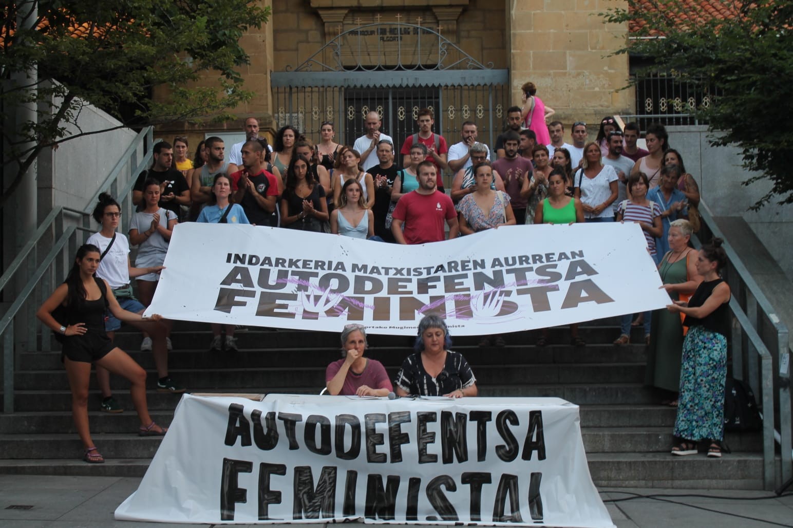 Algortako Mugimendu Feministak gutxienez hiru eraso salatu ditu Portu Zaharreko jaietan