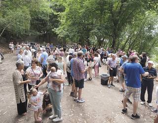 Gora auzoko ohiturak!