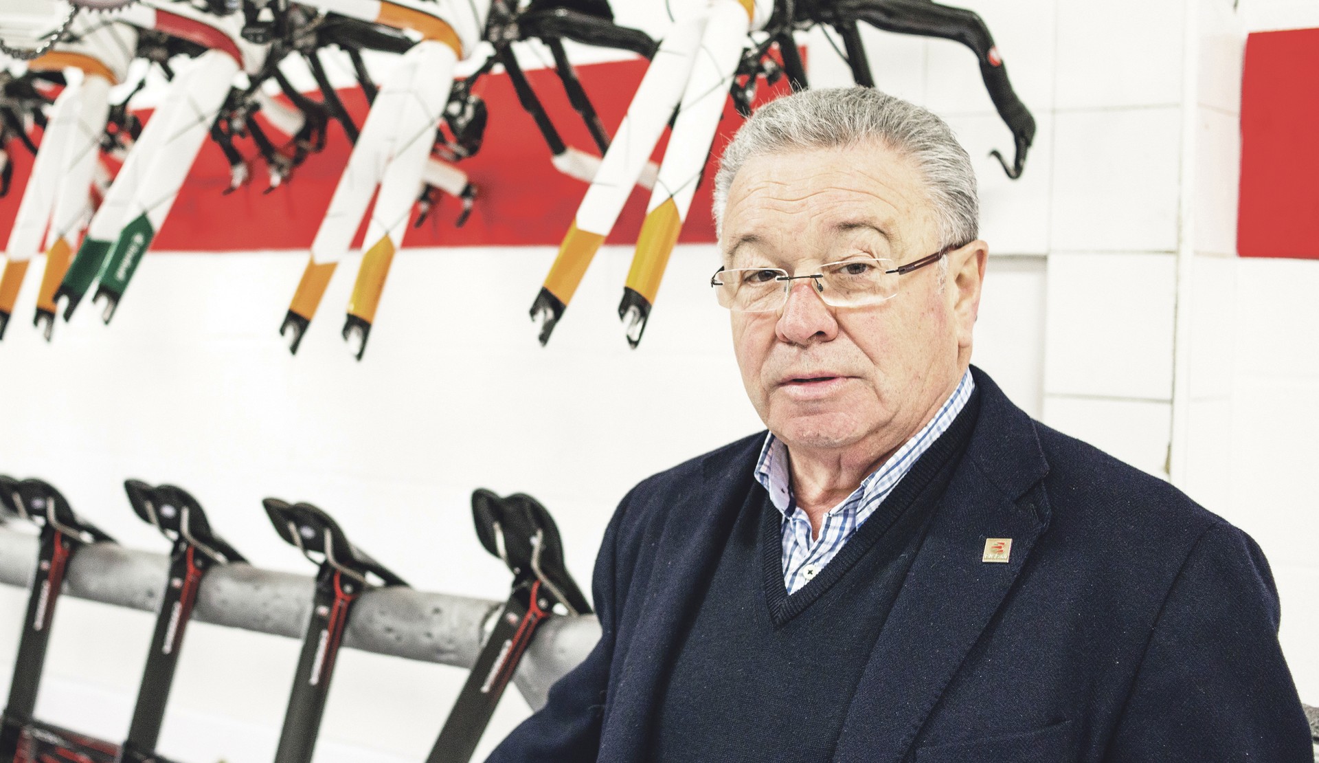 Miguel Madariaga: “Euskal txirrindularitza larri, hilzorian dago”