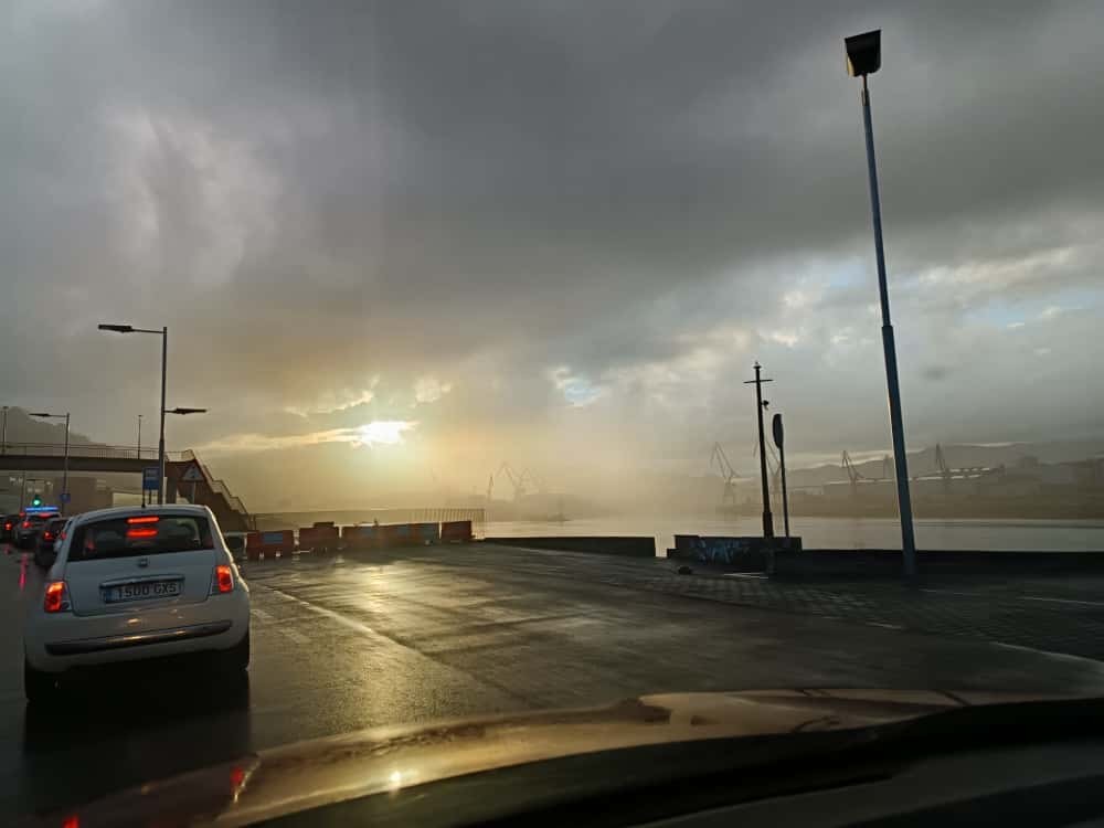 Erandioko enpresa bateko tobera batek su hartu du