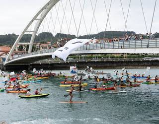 Uztailaren 11n Plentziako itsasadarra elkartasunez beteko dute 13. Itsas Martxan