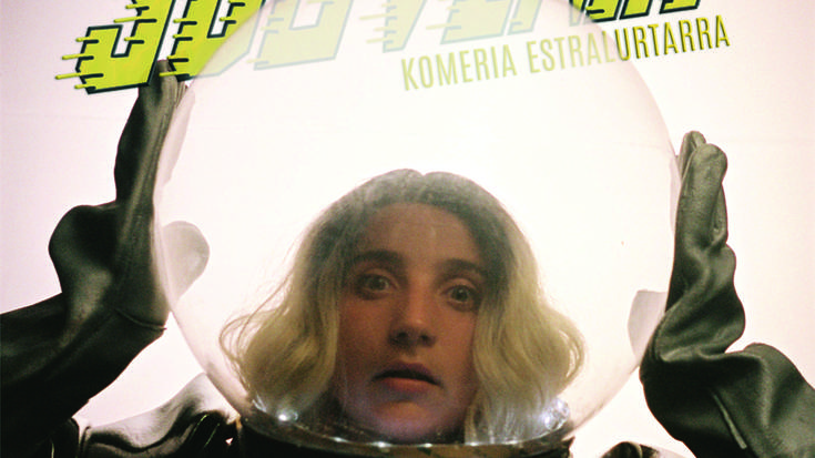 Antzerkia: "Souvenir, komeria estralurtarra"