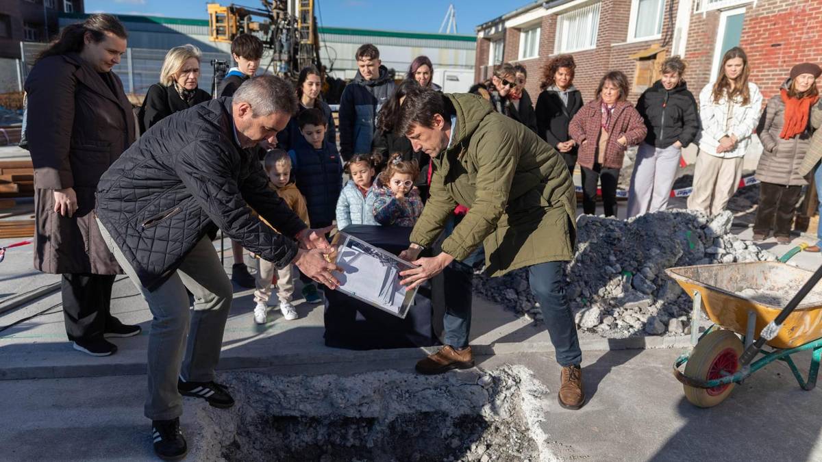 Jado ikastetxeak Tartangan eraikin berriaren lehen harria jarri du