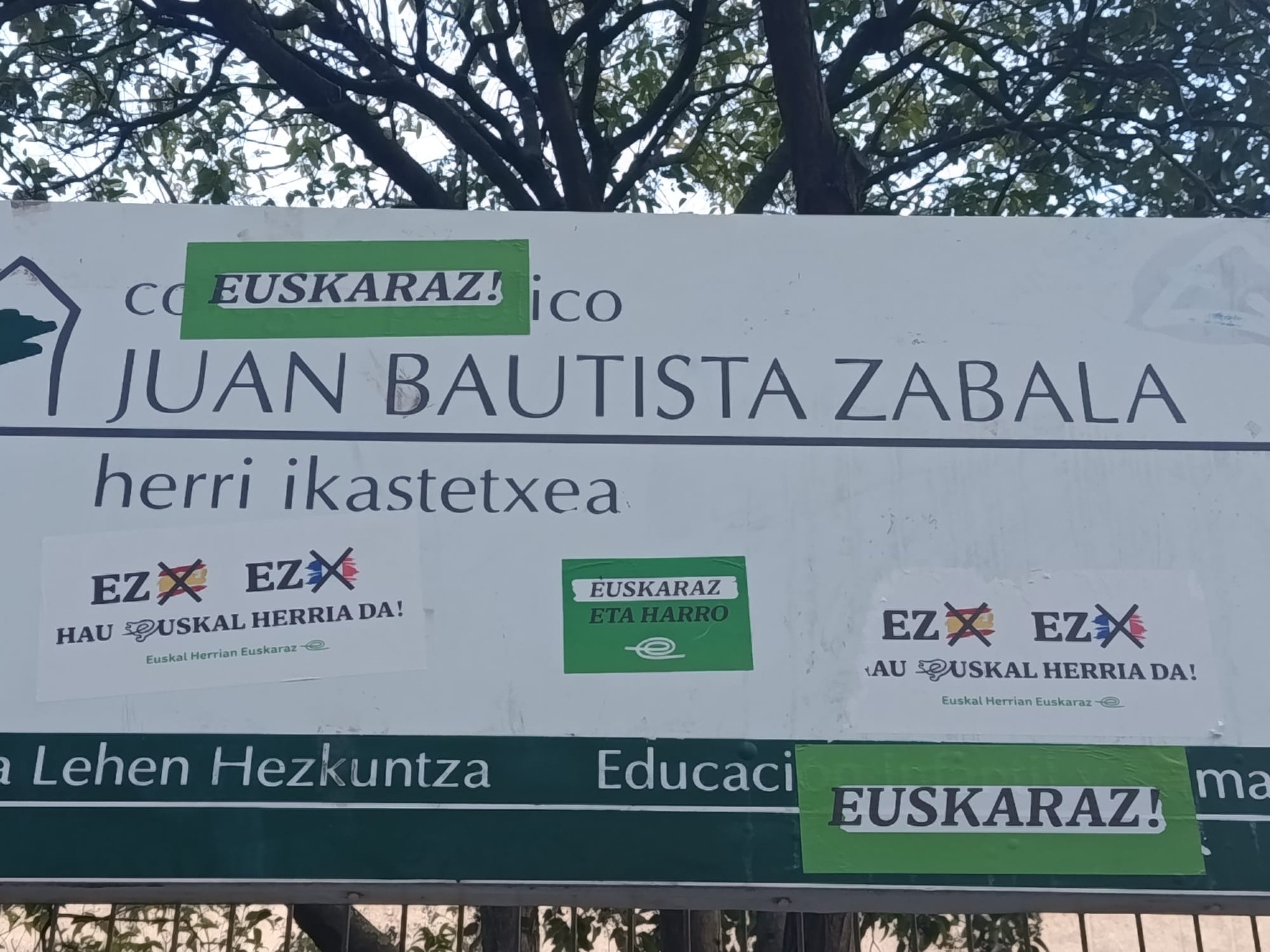 Ainhoa Eguren, Zabala herri ikastetxeko zuzendaria: "Ez dago eskola ixteko inolako asmorik"