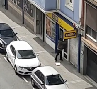 Gizon bat identifikatu dute Itzubaltzeta/Romon, auzoko supermerkatu batean lapurtzeagatik