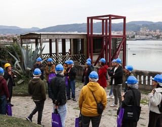 Euskal Herriko 40 turismo-bulegoetako profesionalek Abrako Badia bisitatu dute