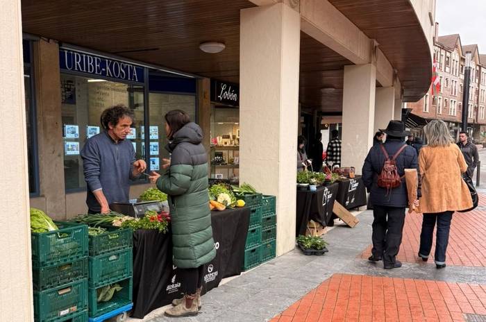 Gure Lurreko Merkatua ospatuko dute Santiago egunean