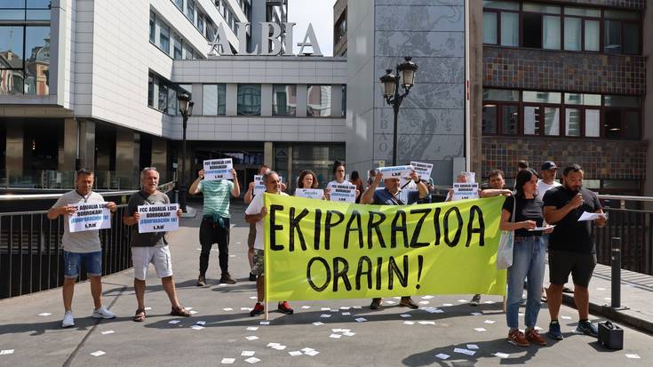 Bizkaiko Ur Partzuergoko eskualdeko langileak greba mugagabean daude