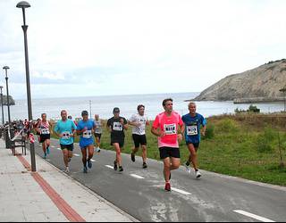 Gorlizko merkatariek Herri Krosagaz bat egin dute