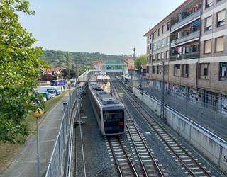 EH Bilduk Uribe Kostan metroaren maiztasuna berehala handitzea eskatu du
