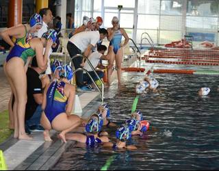 Leioa Waterpolok Valliranan jasotako irain matxistak salatu ditu