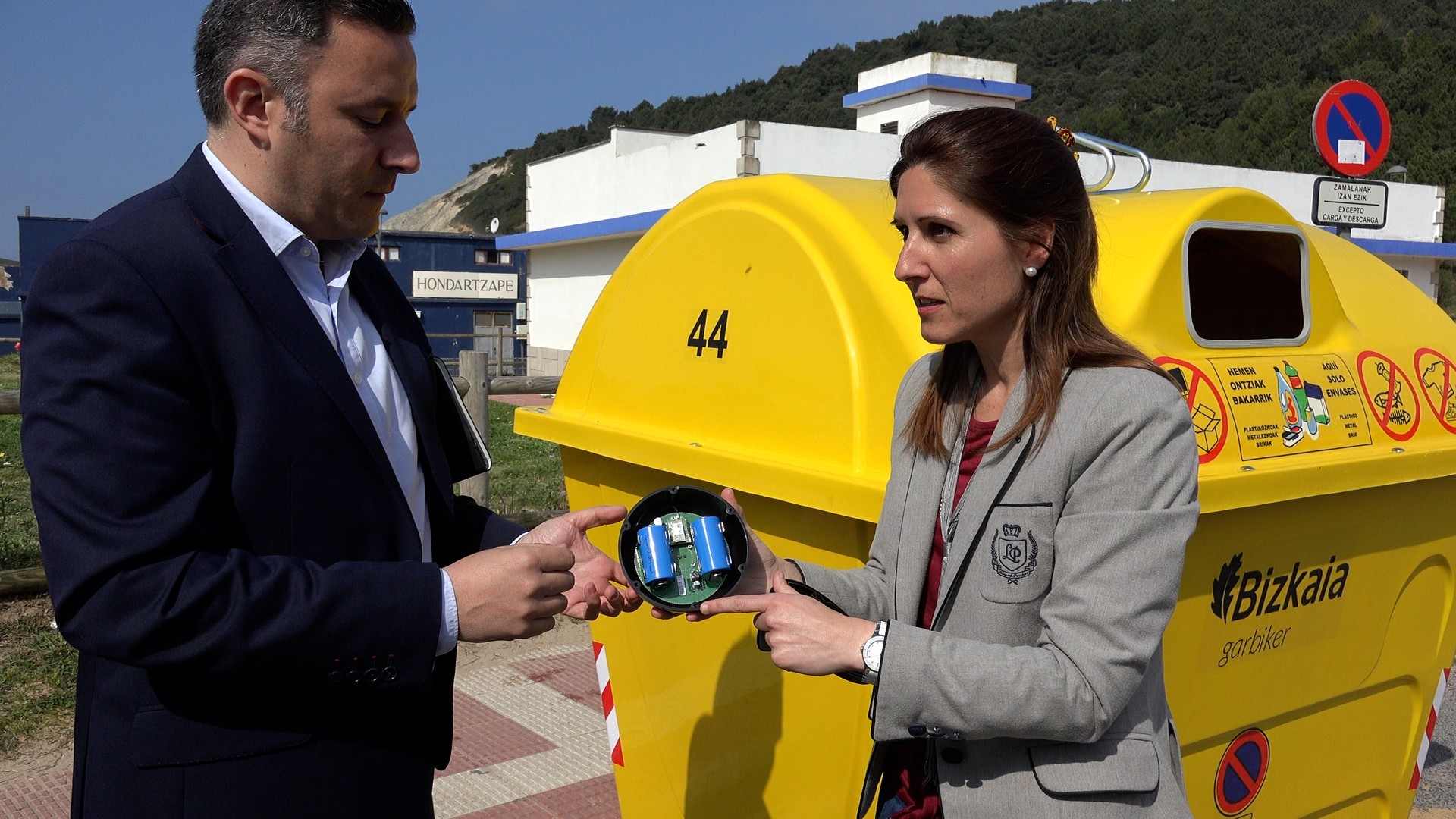 Gorlizko edukiontzien erabilera-datuak biltzeko dispositiboak ipini dituzte