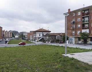 Emakume zientzialariek Urdulizko erakusleihoak hartu dituzte