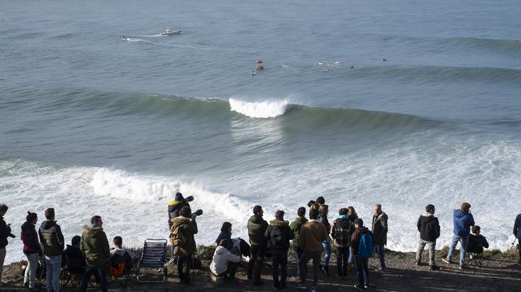 Azaroaren 1ean hasiko da Punta Galea Challenge surf-txapelketaren itxarote-epea