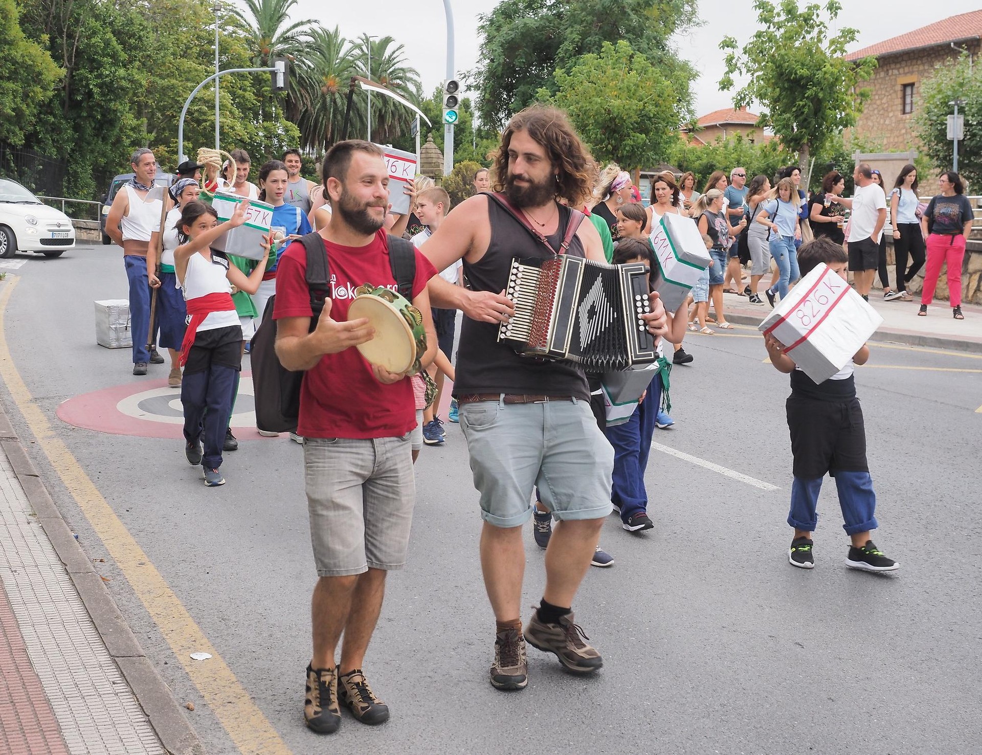 Bakailao Egunagaz itxiko dituzte domekan Berangoko Santo Domingo jaiak