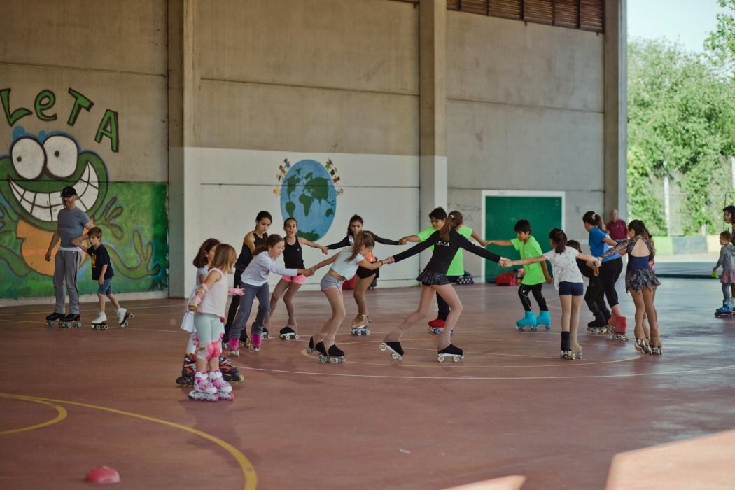 Patinaje artistikoan probatzeko aukera emango dute gaur Algortan
