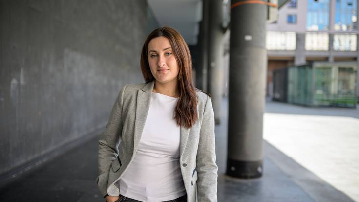 Ariane Ellacuria: "Sare sozialak ispilua dira, baina arazoa barnean dago"