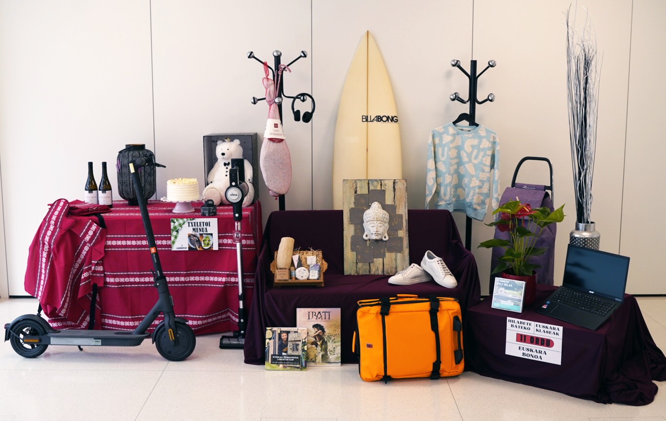 Tokiko merkataritzan eta ostalaritzan euskara sustatzeko Kaishop! kanpaina abiatuko dute ekainaren 5ean