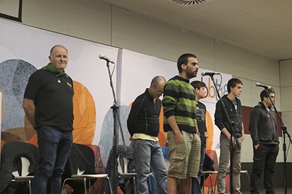 Peio Ormazabal eta Eneko Abasolo irabazle Bizkaiko Bertsolari Txapelketako Getxoko saio bietan 