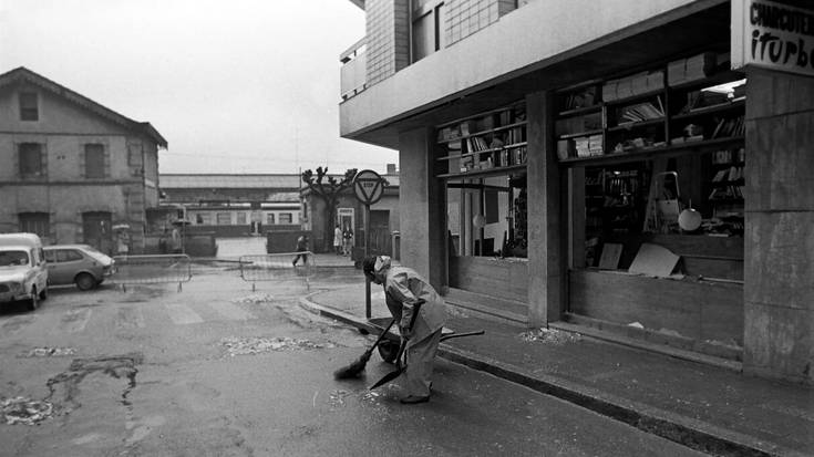 "Kontatu erretratu hau" 60 urtetik gorako pertsonentzako tailerra, martxan