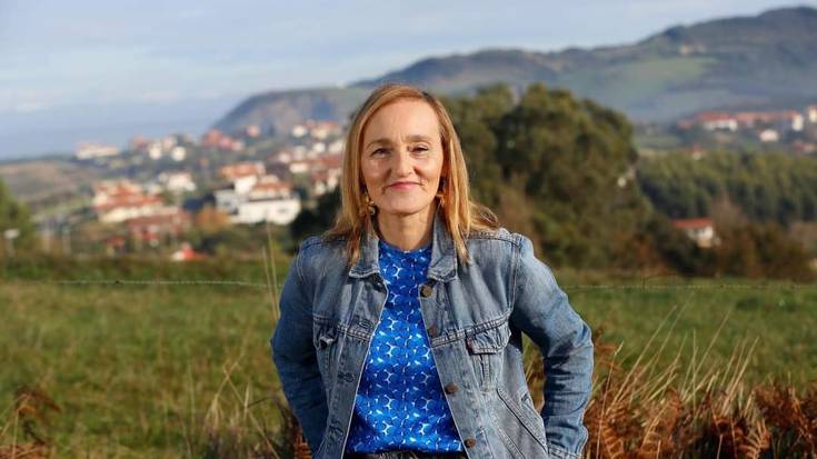 Itziar Unibaso: "Ia 30 urte bete ondoren, garapen jasangarria egin nahi dugu, etxebizitza publikoa bultzatuz"
