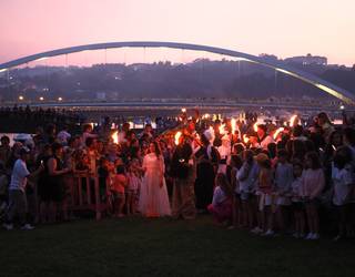 Plentziako Legarrondoko zelaia magiaz eta tradizioz beteko dute udari ongietorria egiteko