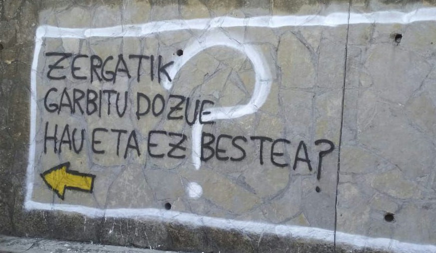 Elkarretaratzea egingo dute zapatuan Sopelan muralak ezabatzeagatik protestatzeko
