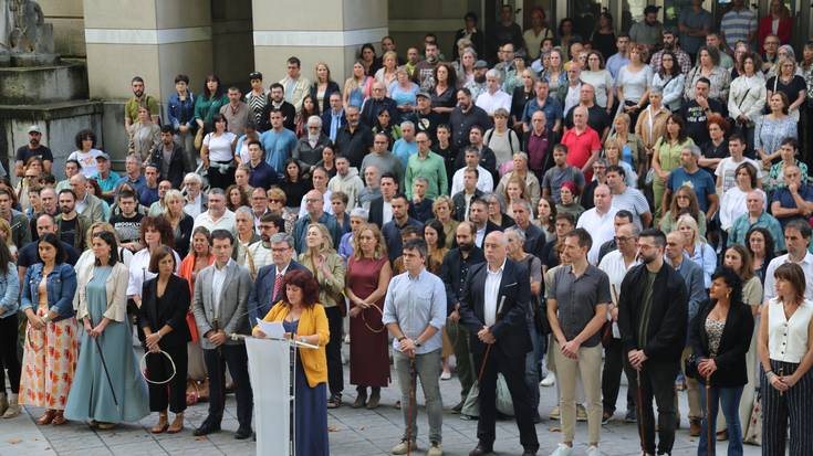 "Euskal gizartearen eta euskal erakundeen gehiengo zabalaren aurkako eraso zuzena da"