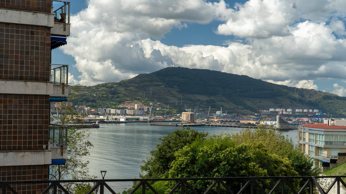 Getxok espazio publikoaren kudeaketa eguneratuko du 3,97 milioiko kontratu jasangarri bategaz