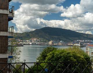 Getxok espazio publikoaren kudeaketa eguneratuko du 3,97 milioiko kontratu jasangarri bategaz