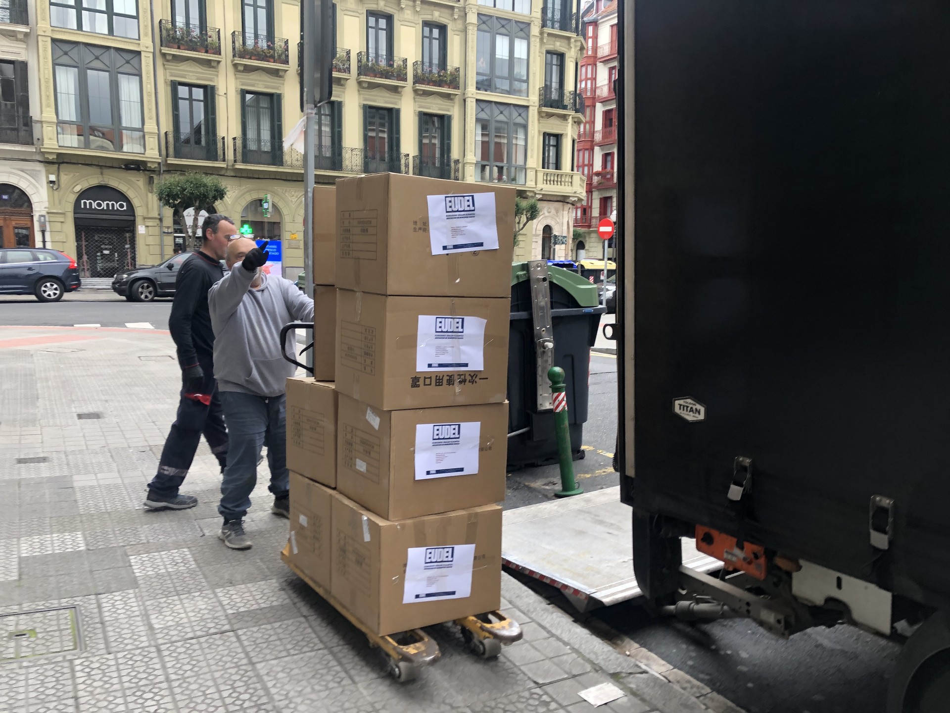 EUDELek 300.000 maskara erosi ditu EAEko udalerrietan banatzeko, horietatik 24.300 Uribe Kostan