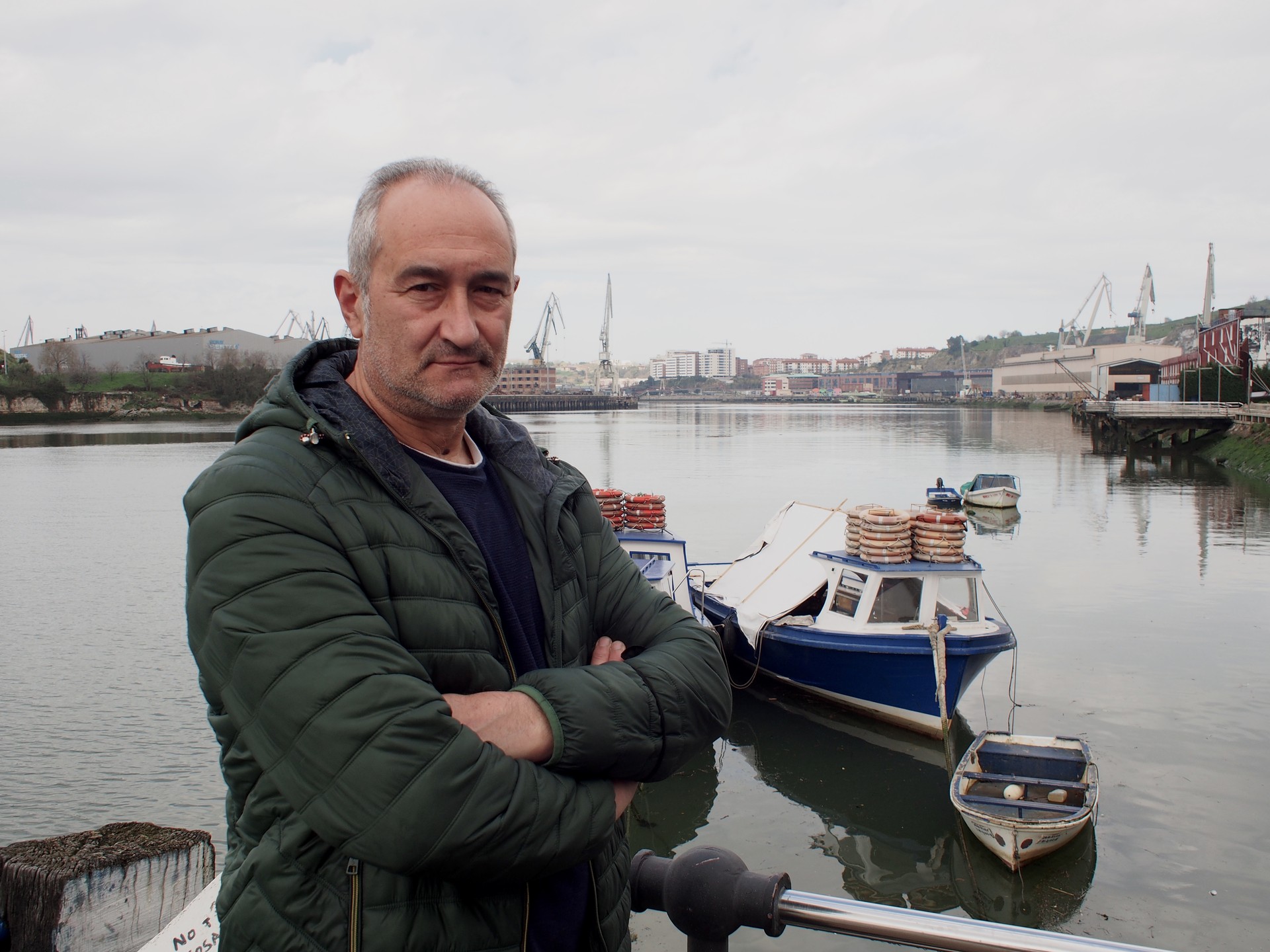 Kike Prada: "Honelako elkarteetan gauden gehienok ez dugu konfiantzarik alderdi politikoetan"