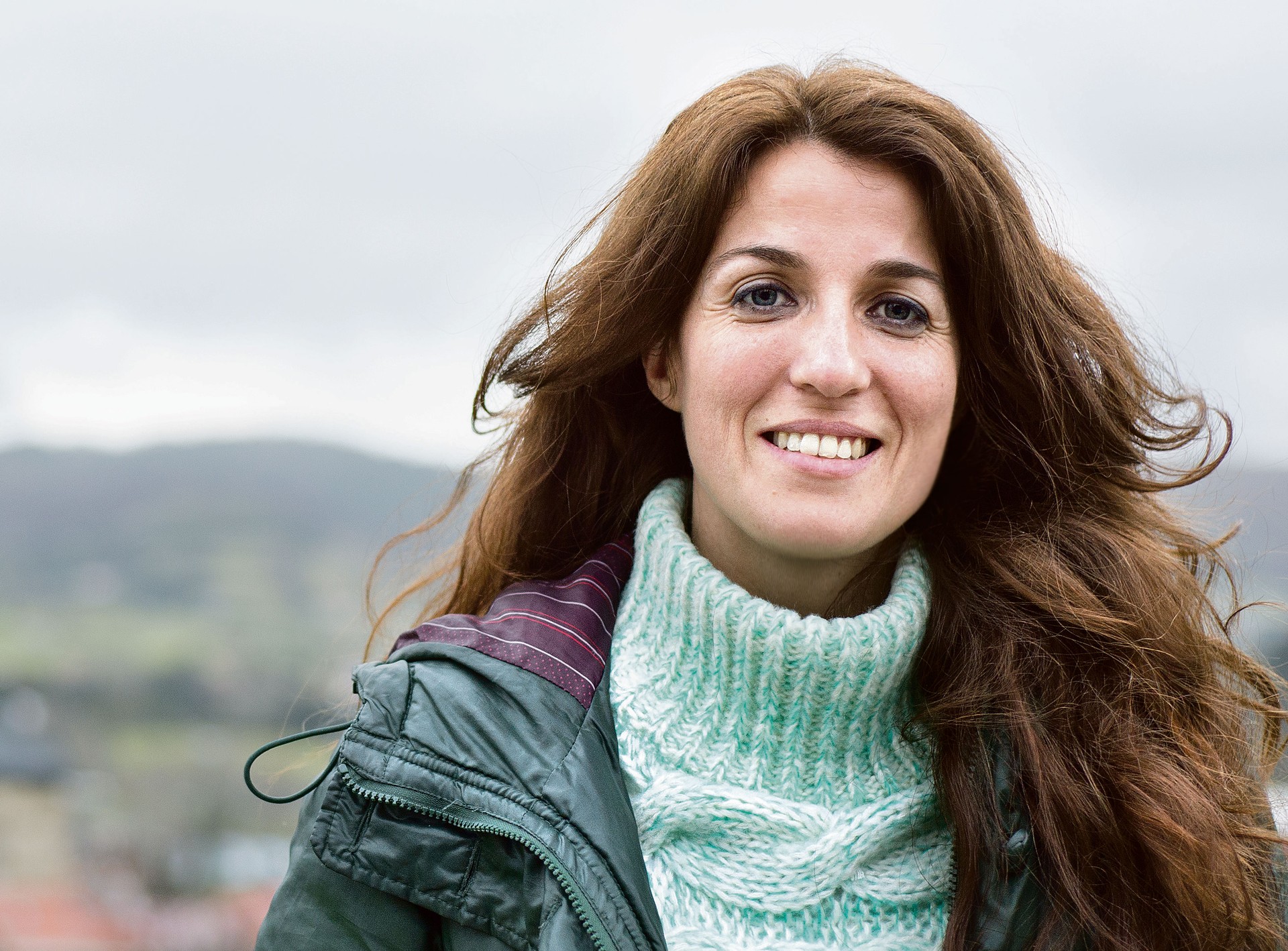 Mar Gijon Mendigutia: "Emakumeen borrokaren isla da Palestinaren historia"