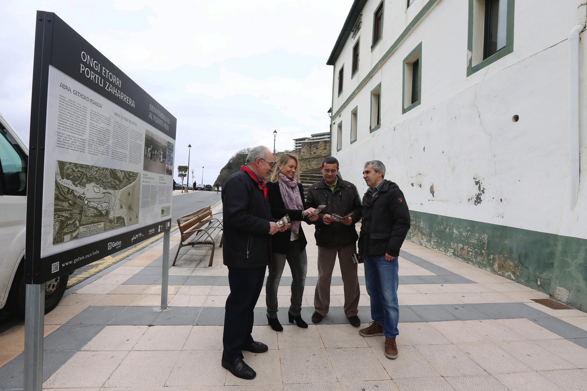 Ondarea eta turismoa dinamizatzeko ibilbidea aurkeztu dute Portu Zaharrean