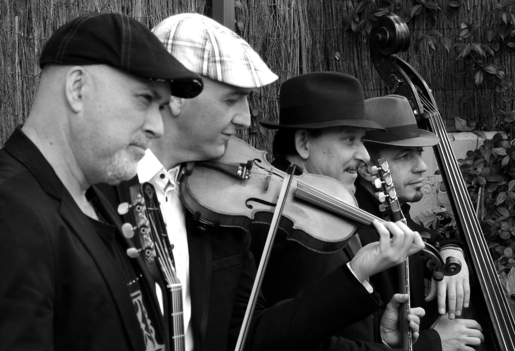 Olé Swing taldeak joko du gauean , Kultur Leioan