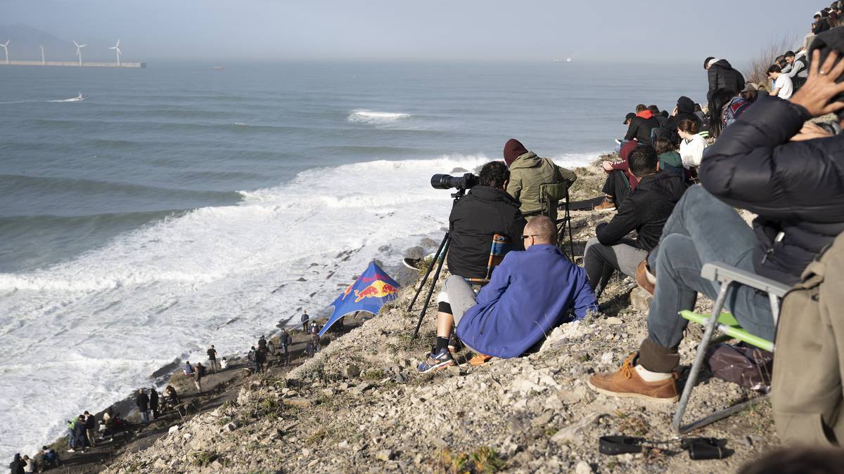 Galeako olatu handien txapelketa ikusteko doako autobus zerbitzua jarriko dute zapatuan