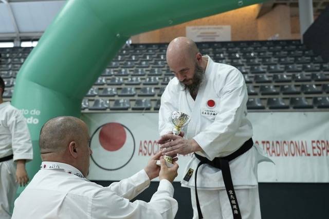 Isusko Saratxu, Shotokan karateko munduko txapeldunorde