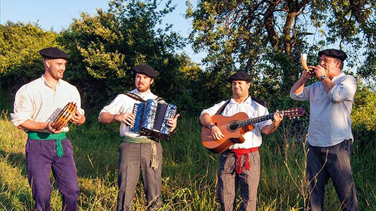 Lurreko taldearen kontzertua