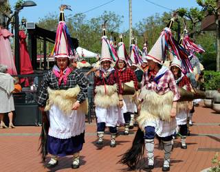 Meñakoz Kultur Elkarteak ateak ireki ditu Sopelan euskal kultura bultzatzen jarraituko duten kide berriak hartzeko